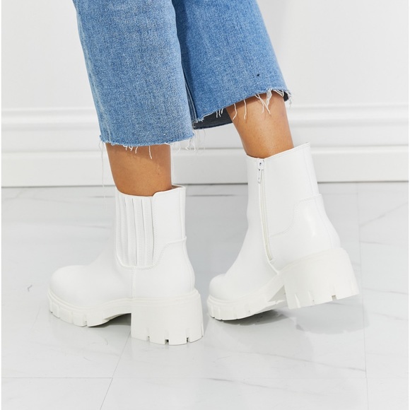 MMSHOES WHAT IT TAKES CHELSEA LUG SOLE BOOTS - Picture 4 of 5